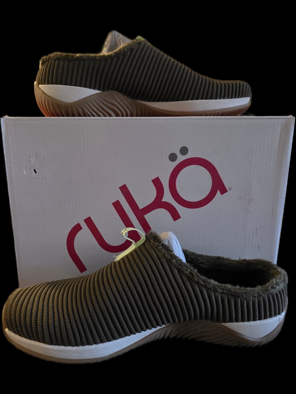 Rykä Echo Knit Slip-On Sneaker - Olive